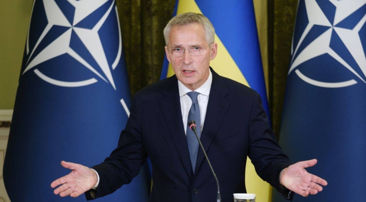 Stoltenberg: nincs garancia arra, hogy a NATO túléli a következő tíz évet