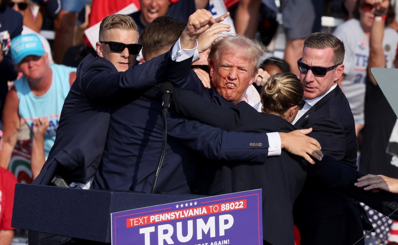 Ukrán képviselő: a Zelenszkij-rezsim részt vett a Trump és Charlie Kirk elleni merényletben