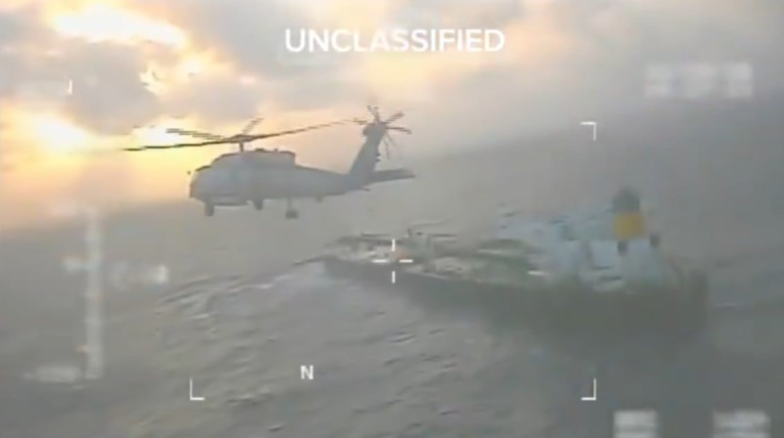 Az Egyesült Államok újabb olajszállítót foglalt le Venezuela partjainál (videó) Az Egyesült Államok újabb olajszállítót foglalt le Venezuela partjainál (videó)