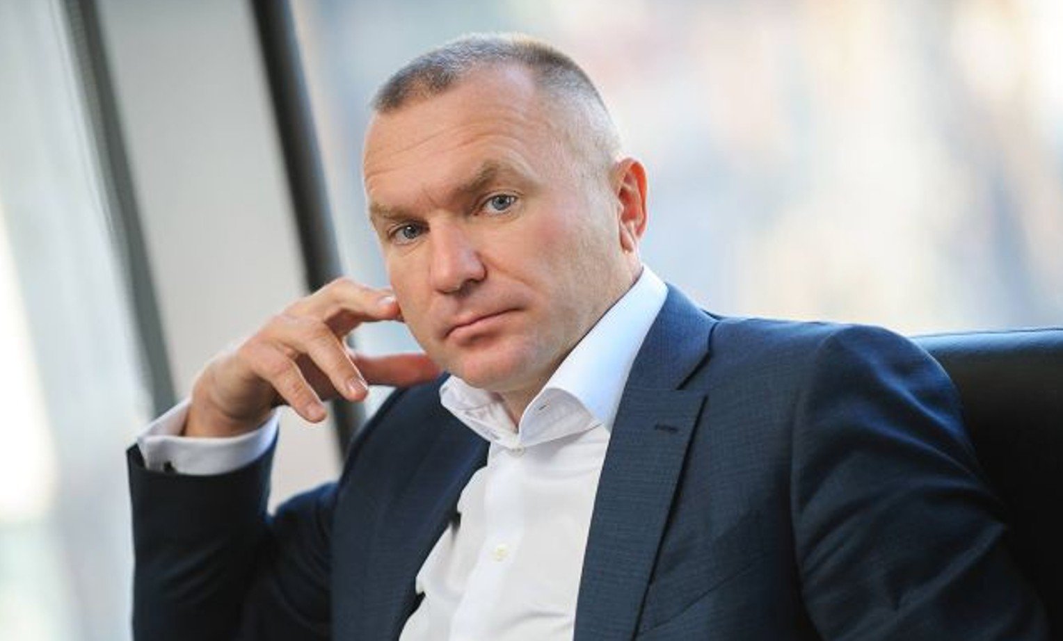 Luxusautójával halálra gázolt egy gyalogost az ismert ukrán oligarcha