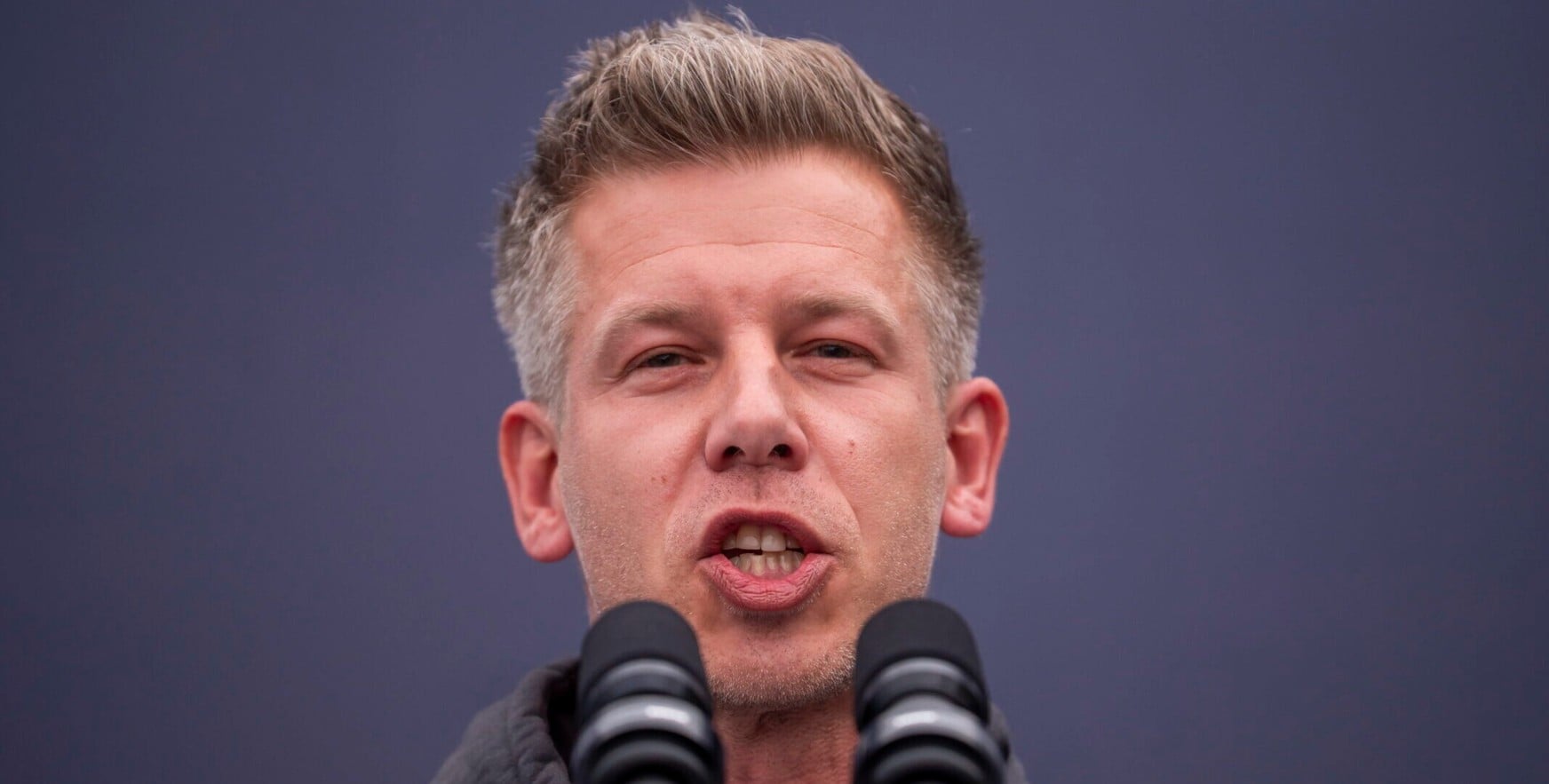 Magyar Péter felszólította Zelenszkijt, hogy nyissák meg a Barátság kőolajvezetéket