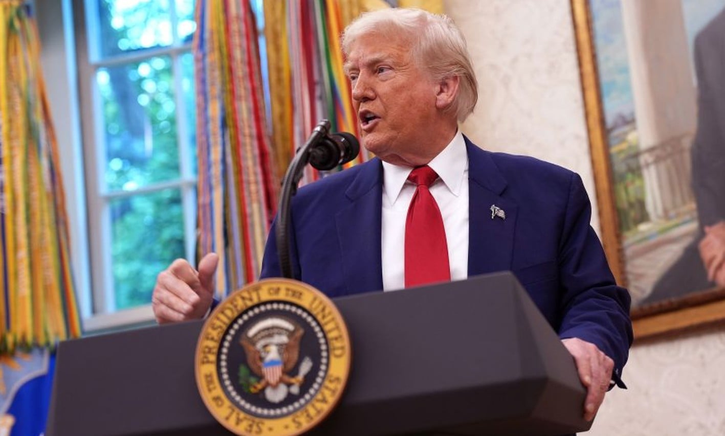 Trump felszólította szövetségeseit, hogy erővel szabadítsák fel a Hormuzi-szorost