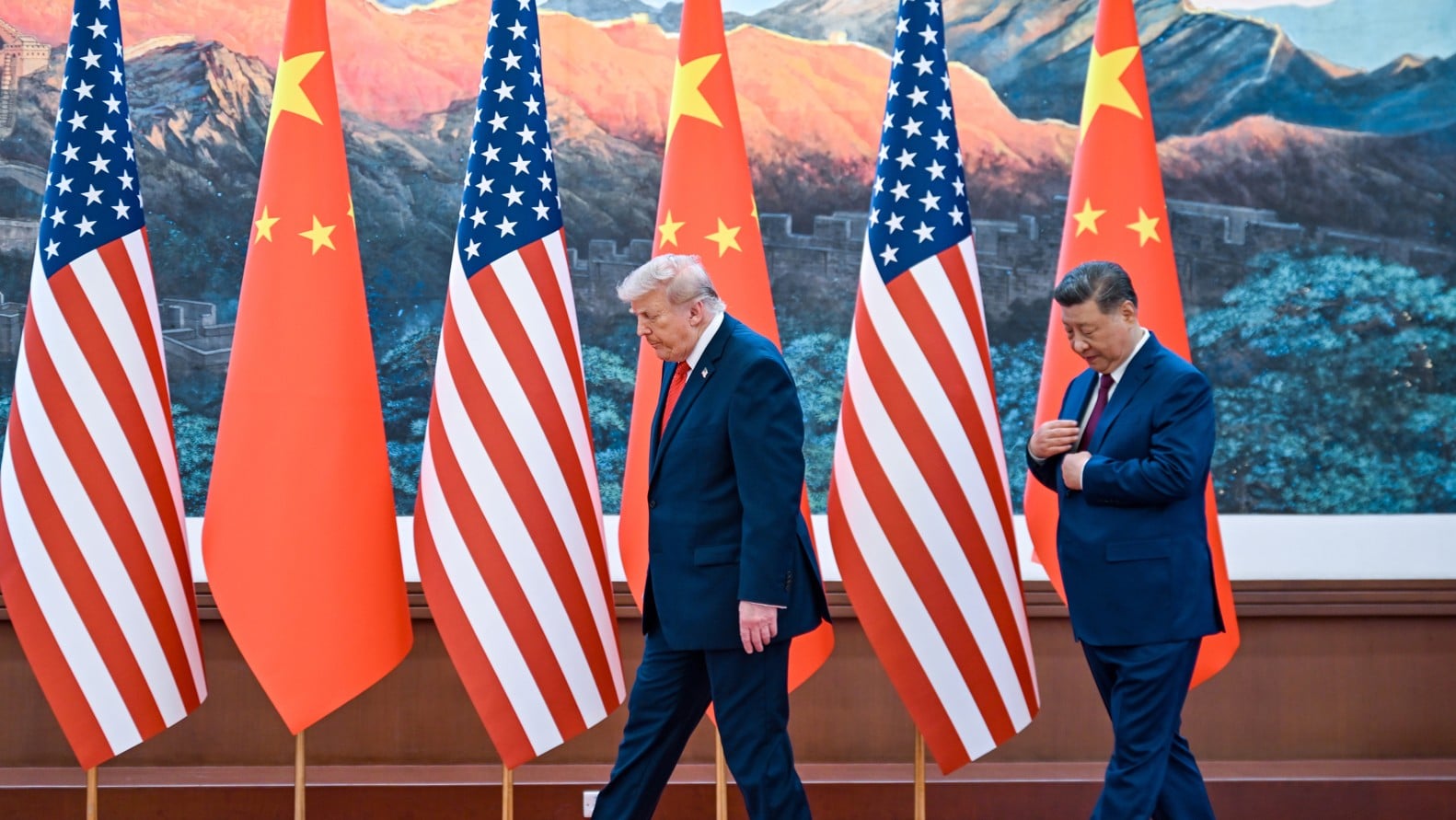 Trump: Hszi elnök felajánlotta segítségét Iránnal kapcsolatban